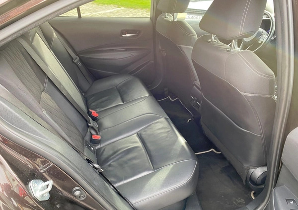 Toyota Corolla cena 98500 przebieg: 117380, rok produkcji 2019 z Bochnia małe 352